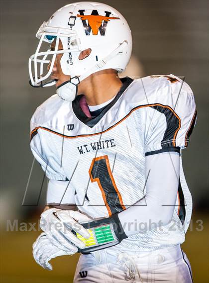 Thumbnail 3 in White @ Skyline photogallery.