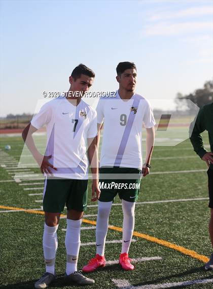 Thumbnail 3 in Hilmar vs. Linden (CIF SJS D4 Final) photogallery.