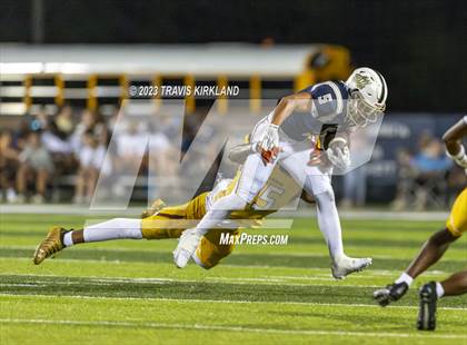 Thumbnail 2 in Bishop McNamara @ Moody photogallery.