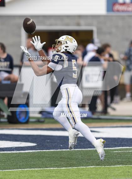 Thumbnail 1 in Bishop McNamara @ Moody photogallery.