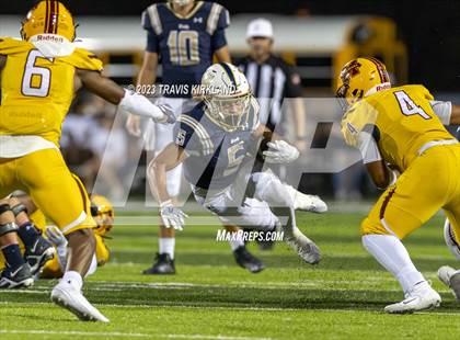 Thumbnail 3 in Bishop McNamara @ Moody photogallery.
