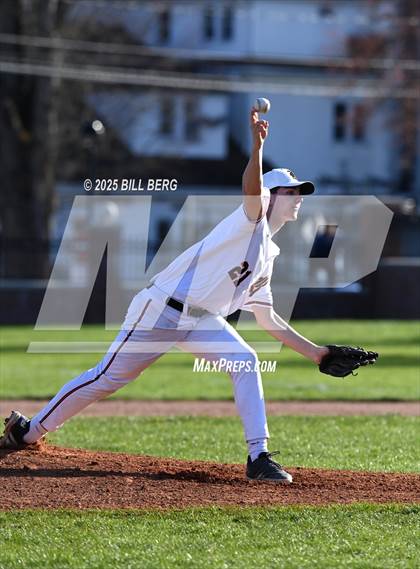 Thumbnail 1 in Bridgeport Central @ Ridgefield photogallery.