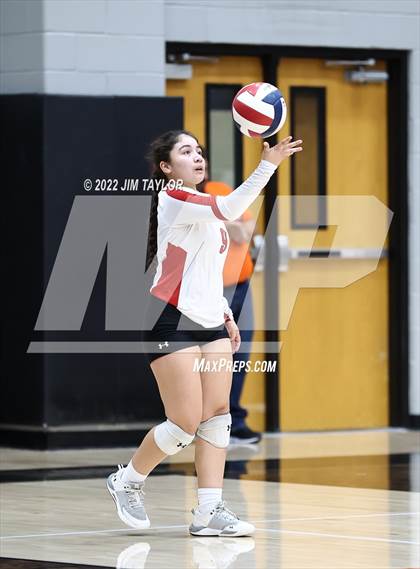 Thumbnail 2 in Mineral Wells vs Springtown (UIL Area playoff) photogallery.