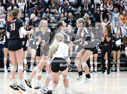 Thumbnail 2 in Mineral Wells vs Springtown (UIL Area playoff) photogallery.