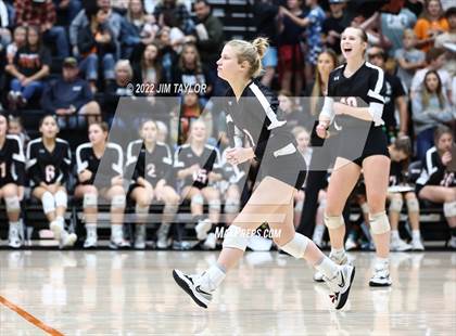 Thumbnail 1 in Mineral Wells vs Springtown (UIL Area playoff) photogallery.