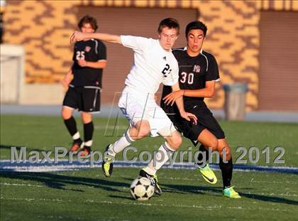 Thumbnail 2 in Loyola vs. Harvard-Westlake photogallery.