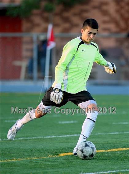 Thumbnail 1 in Loyola vs. Harvard-Westlake photogallery.