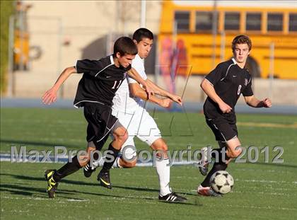 Thumbnail 1 in Loyola vs. Harvard-Westlake photogallery.