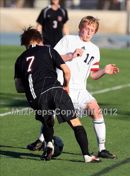 Thumbnail 1 in Loyola vs. Harvard-Westlake photogallery.