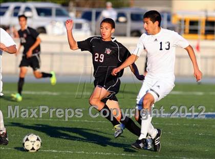 Thumbnail 1 in Loyola vs. Harvard-Westlake photogallery.