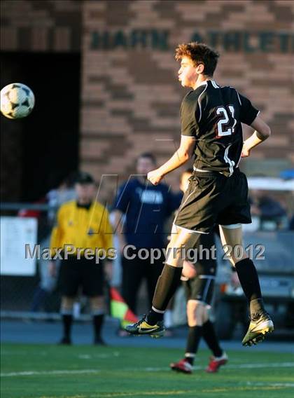 Thumbnail 1 in Loyola vs. Harvard-Westlake photogallery.