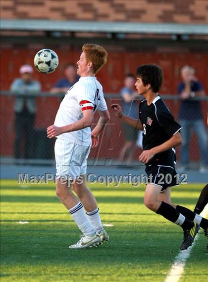 Thumbnail 3 in Loyola vs. Harvard-Westlake photogallery.