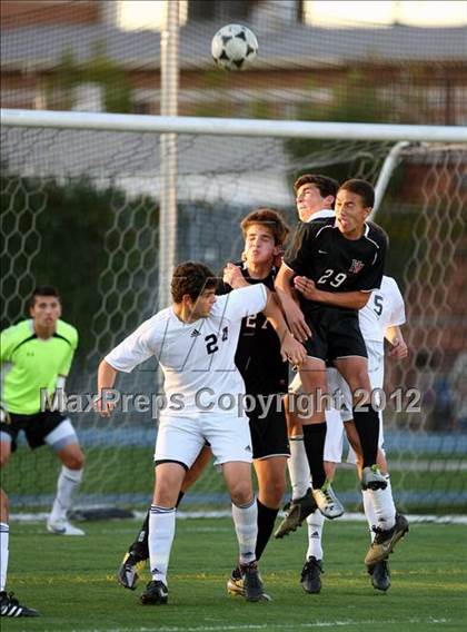 Thumbnail 2 in Loyola vs. Harvard-Westlake photogallery.
