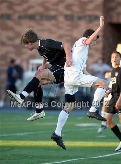 Thumbnail 1 in Loyola vs. Harvard-Westlake photogallery.