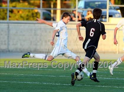 Thumbnail 2 in Loyola vs. Harvard-Westlake photogallery.