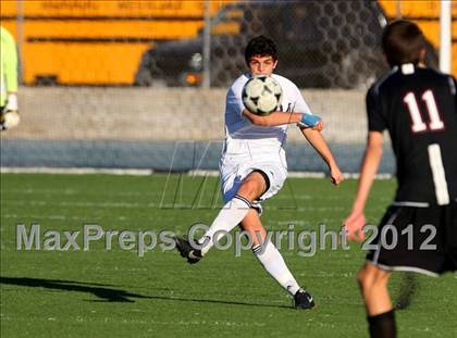 Thumbnail 2 in Loyola vs. Harvard-Westlake photogallery.