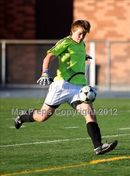 Thumbnail 1 in Loyola vs. Harvard-Westlake photogallery.