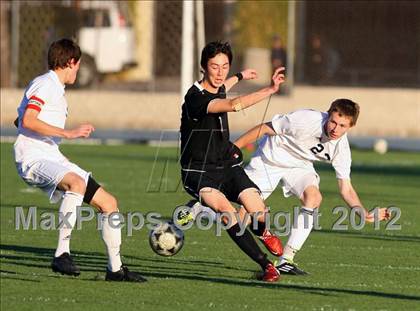 Thumbnail 1 in Loyola vs. Harvard-Westlake photogallery.