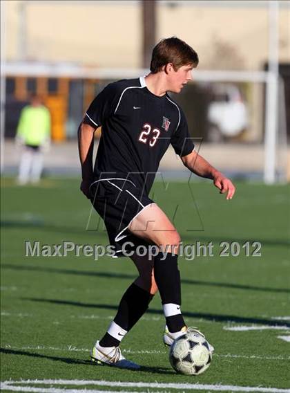 Thumbnail 3 in Loyola vs. Harvard-Westlake photogallery.