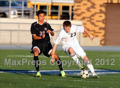 Thumbnail 2 in Loyola vs. Harvard-Westlake photogallery.