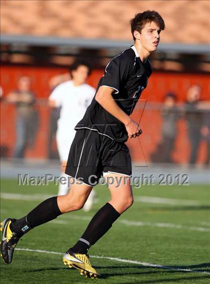 Thumbnail 3 in Loyola vs. Harvard-Westlake photogallery.