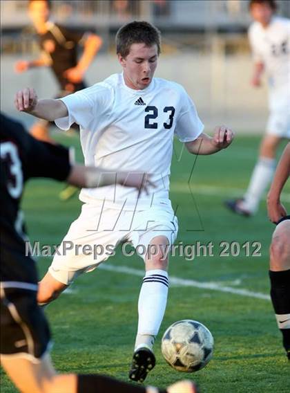 Thumbnail 1 in Loyola vs. Harvard-Westlake photogallery.