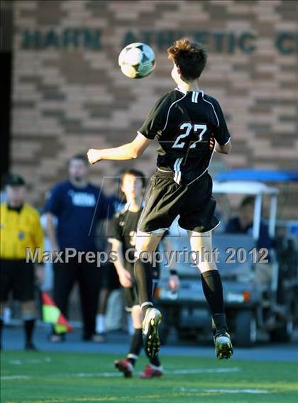 Thumbnail 3 in Loyola vs. Harvard-Westlake photogallery.