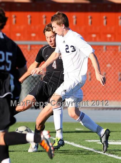 Thumbnail 3 in Loyola vs. Harvard-Westlake photogallery.