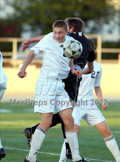 Thumbnail 3 in Loyola vs. Harvard-Westlake photogallery.