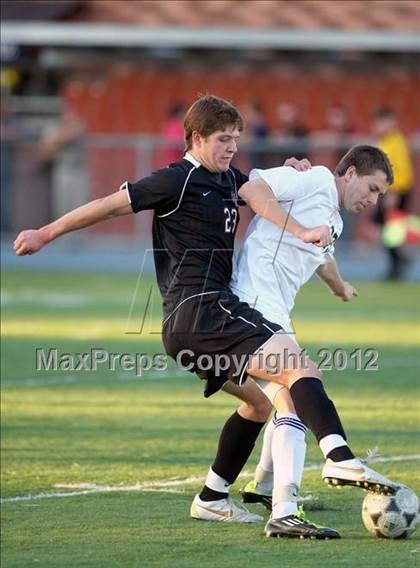 Thumbnail 2 in Loyola vs. Harvard-Westlake photogallery.