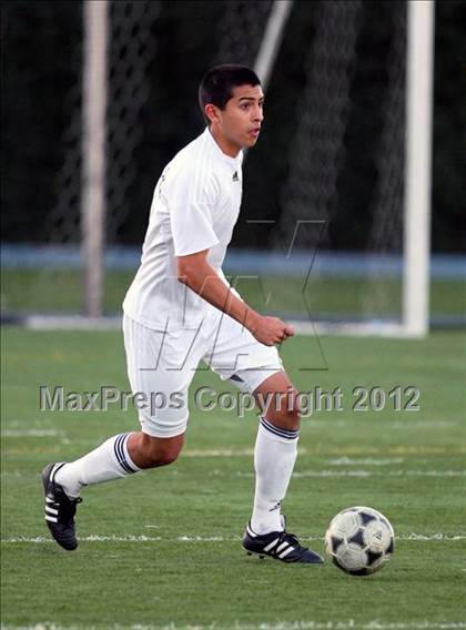 Thumbnail 1 in Loyola vs. Harvard-Westlake photogallery.