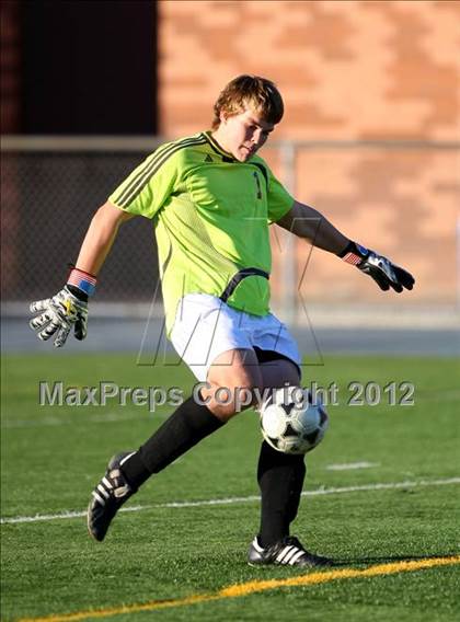 Thumbnail 2 in Loyola vs. Harvard-Westlake photogallery.