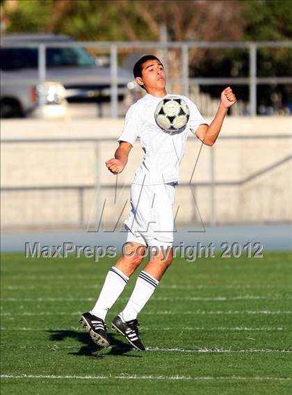 Thumbnail 2 in Loyola vs. Harvard-Westlake photogallery.