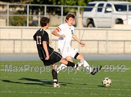 Thumbnail 2 in Loyola vs. Harvard-Westlake photogallery.