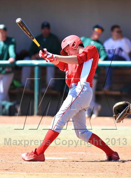 Thumbnail 2 in Cathedral Catholic vs. Venice (National High School Invitational) photogallery.