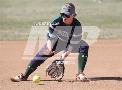 Thumbnail 3 in Copper Hills @ Riverton photogallery.