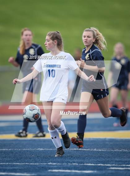 Thumbnail 1 in Stoney Creek vs. Utica Eisenhower (MHSAA District Semifinal) photogallery.