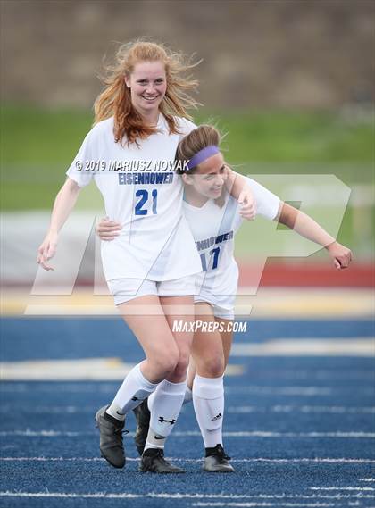 Thumbnail 3 in Stoney Creek vs. Utica Eisenhower (MHSAA District Semifinal) photogallery.