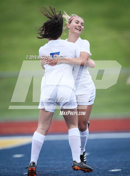 Thumbnail 3 in Stoney Creek vs. Utica Eisenhower (MHSAA District Semifinal) photogallery.