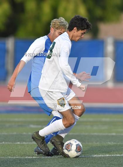 Thumbnail 2 in Temple City vs. Los Altos (CIF State D5 Final) photogallery.