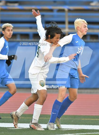 Thumbnail 1 in Temple City vs. Los Altos (CIF State D5 Final) photogallery.