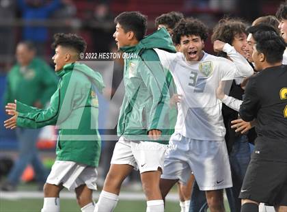 Thumbnail 2 in Temple City vs. Los Altos (CIF State D5 Final) photogallery.