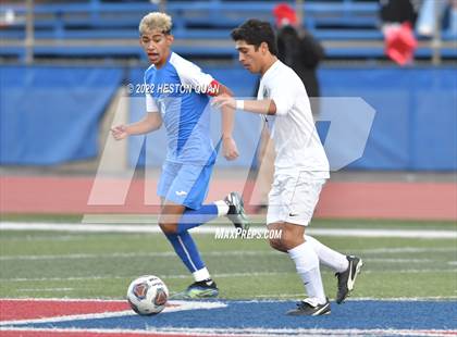 Thumbnail 1 in Temple City vs. Los Altos (CIF State D5 Final) photogallery.