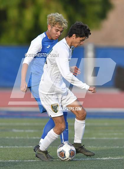 Thumbnail 3 in Temple City vs. Los Altos (CIF State D5 Final) photogallery.
