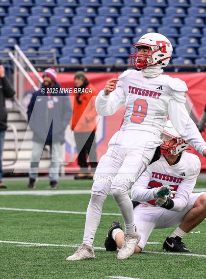 Thumbnail 3 in Tewksbury Memorial vs Scituate (MIAA Division 4 Final) photogallery.