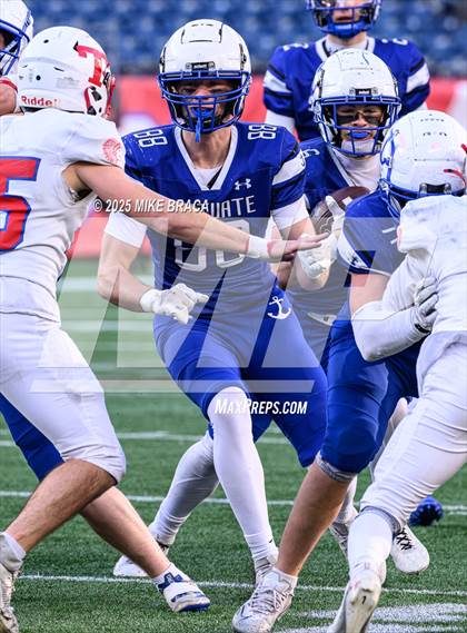 Thumbnail 1 in Tewksbury Memorial vs Scituate (MIAA Division 4 Final) photogallery.