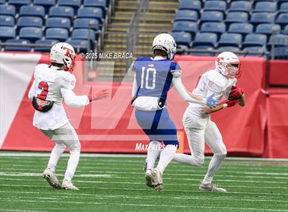 Thumbnail 3 in Tewksbury Memorial vs Scituate (MIAA Division 4 Final) photogallery.
