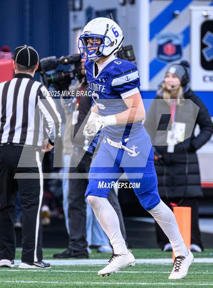 Thumbnail 3 in Tewksbury Memorial vs Scituate (MIAA Division 4 Final) photogallery.