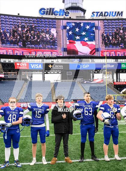 Thumbnail 1 in Tewksbury Memorial vs Scituate (MIAA Division 4 Final) photogallery.