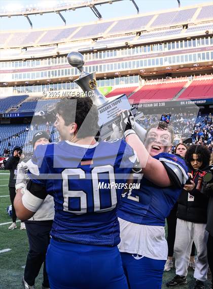 Thumbnail 3 in Tewksbury Memorial vs Scituate (MIAA Division 4 Final) photogallery.